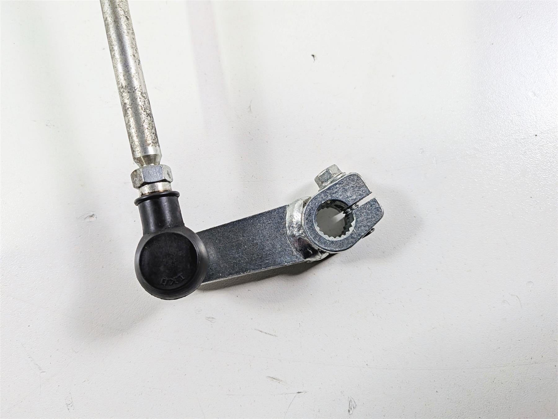 2014 Suzuki M109R VZR1800 Boulevard Left Front Footpeg & Shifter 43521-48G01 {{ shop.shopifyCountryName }} - Mototech271