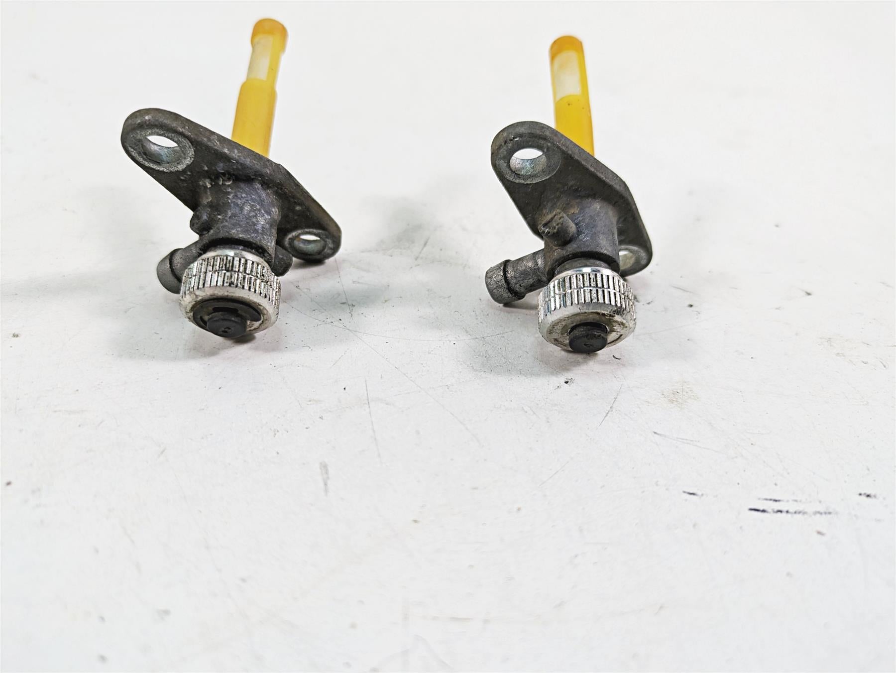 2018 KTM 1090 Adventure R Fuel Gas Petrol Tank Petcock Set 58507003200 {{ shop.shopifyCountryName }} - Mototech271