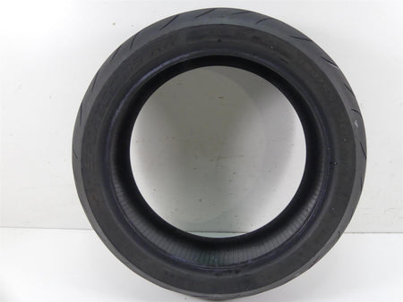 Used Rear Motorcycle Tire Metzeler Sportec M9RR 180/55R17 - 5417581 {{ shop.shopifyCountryName }} - Mototech271