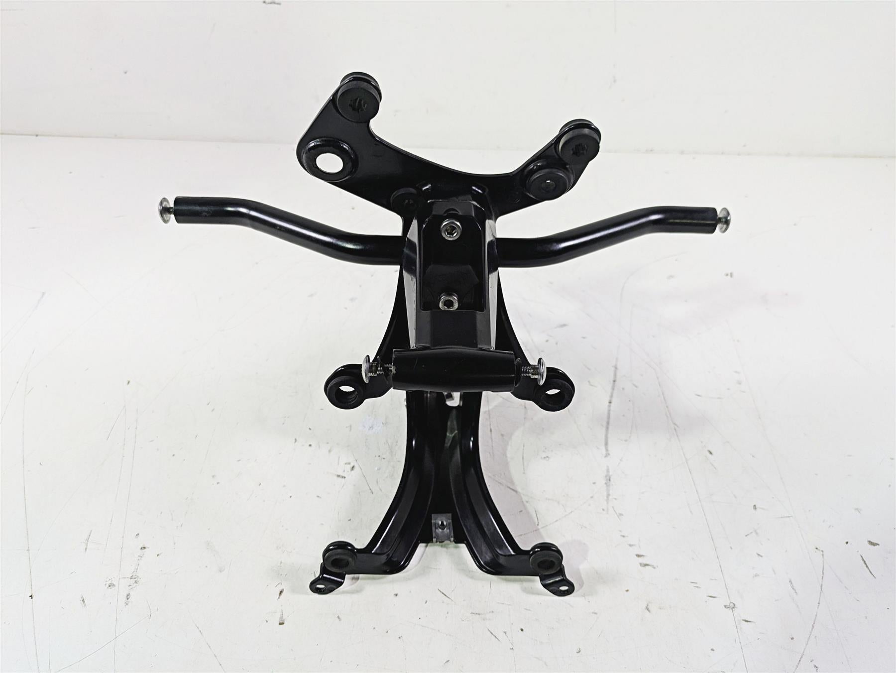 2015 Triumph Tiger Explorer XC Gauges Cockpit Stay Holder T2303404 {{ shop.shopifyCountryName }} - Mototech271