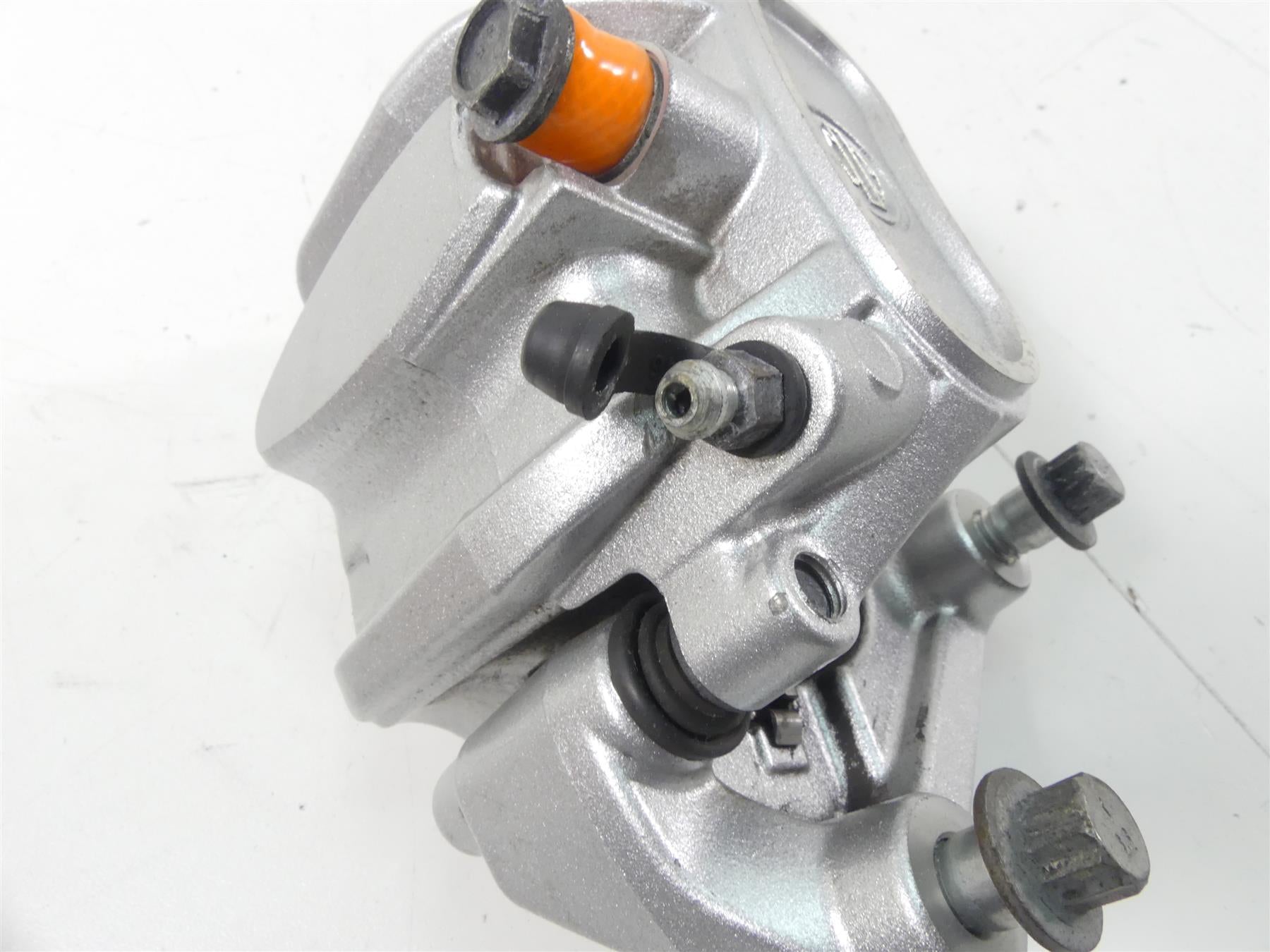 2014 Harley Sportster XL1200 C Front Brake Caliper 41300003 {{ shop.shopifyCountryName }} - Mototech271