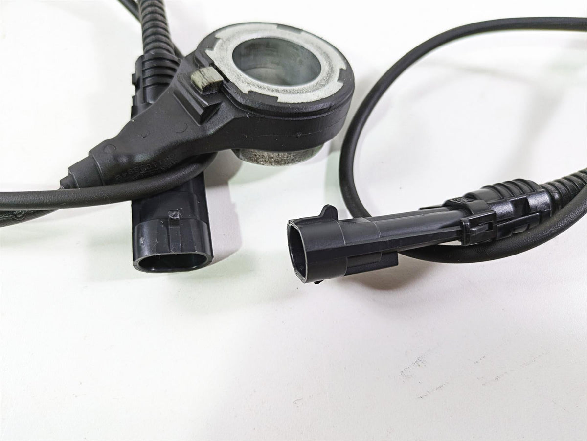 2010 Harley Touring FLHTK Electra Glide Abs Brake Wheel Speed Sensors 40614-08 {{ shop.shopifyCountryName }} - Mototech271