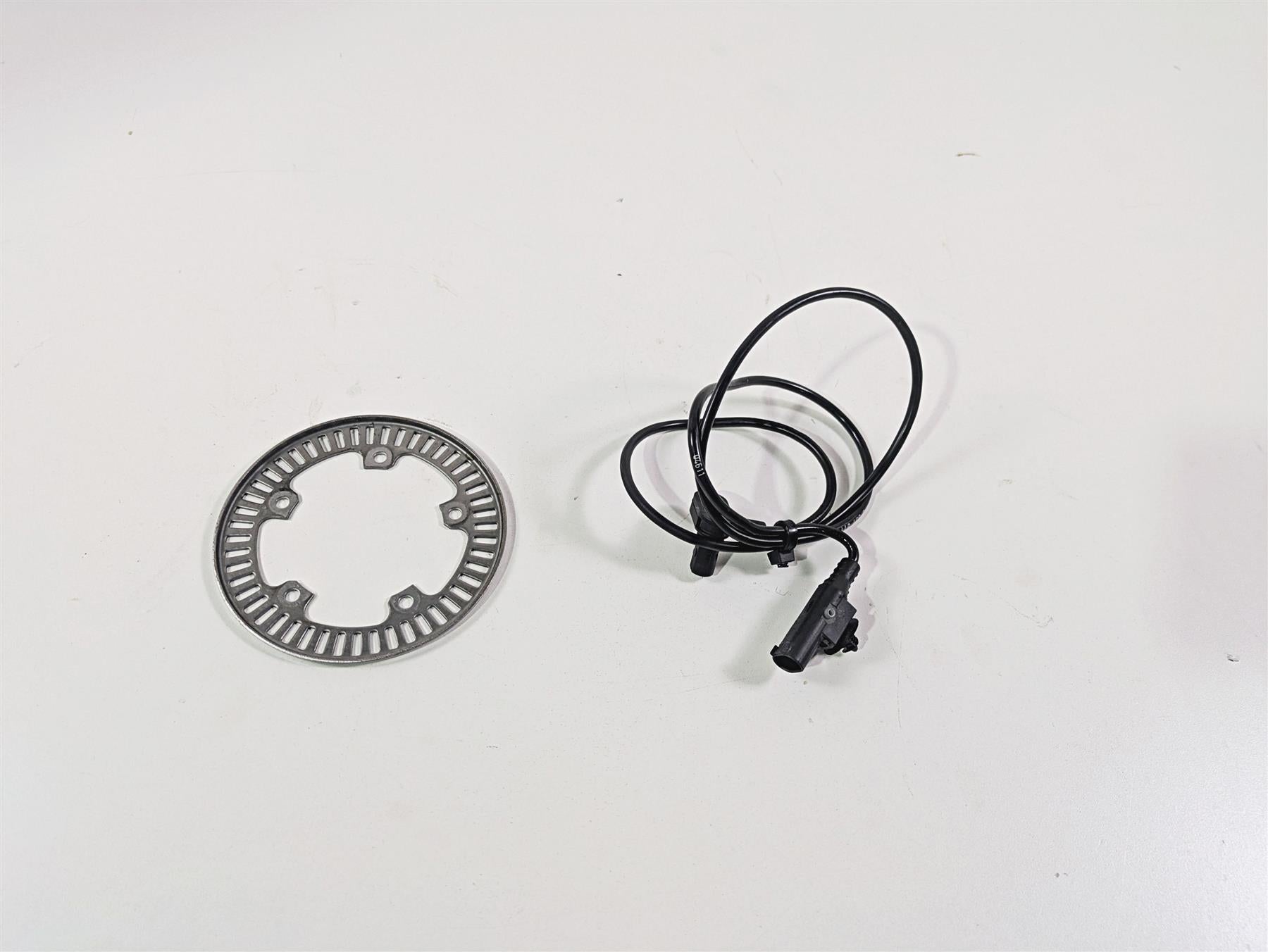 2022 BMW RnineT Pure K22 Front Abs Brake Wheel Speed Sensor 34529443105 {{ shop.shopifyCountryName }} - Mototech271