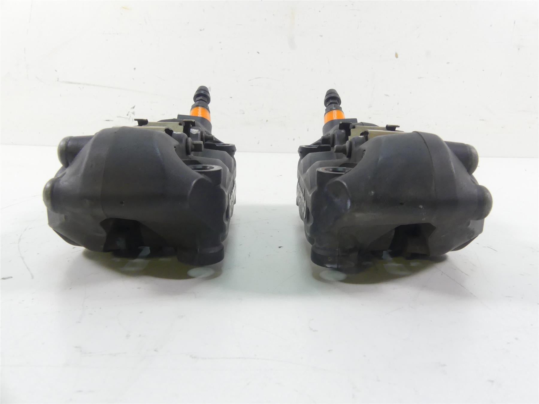 2014 Moto Guzzi Griso 1200 SE 8V Front Brembo 100mm Brake Calipers 978464 978465 {{ shop.shopifyCountryName }} - Mototech271
