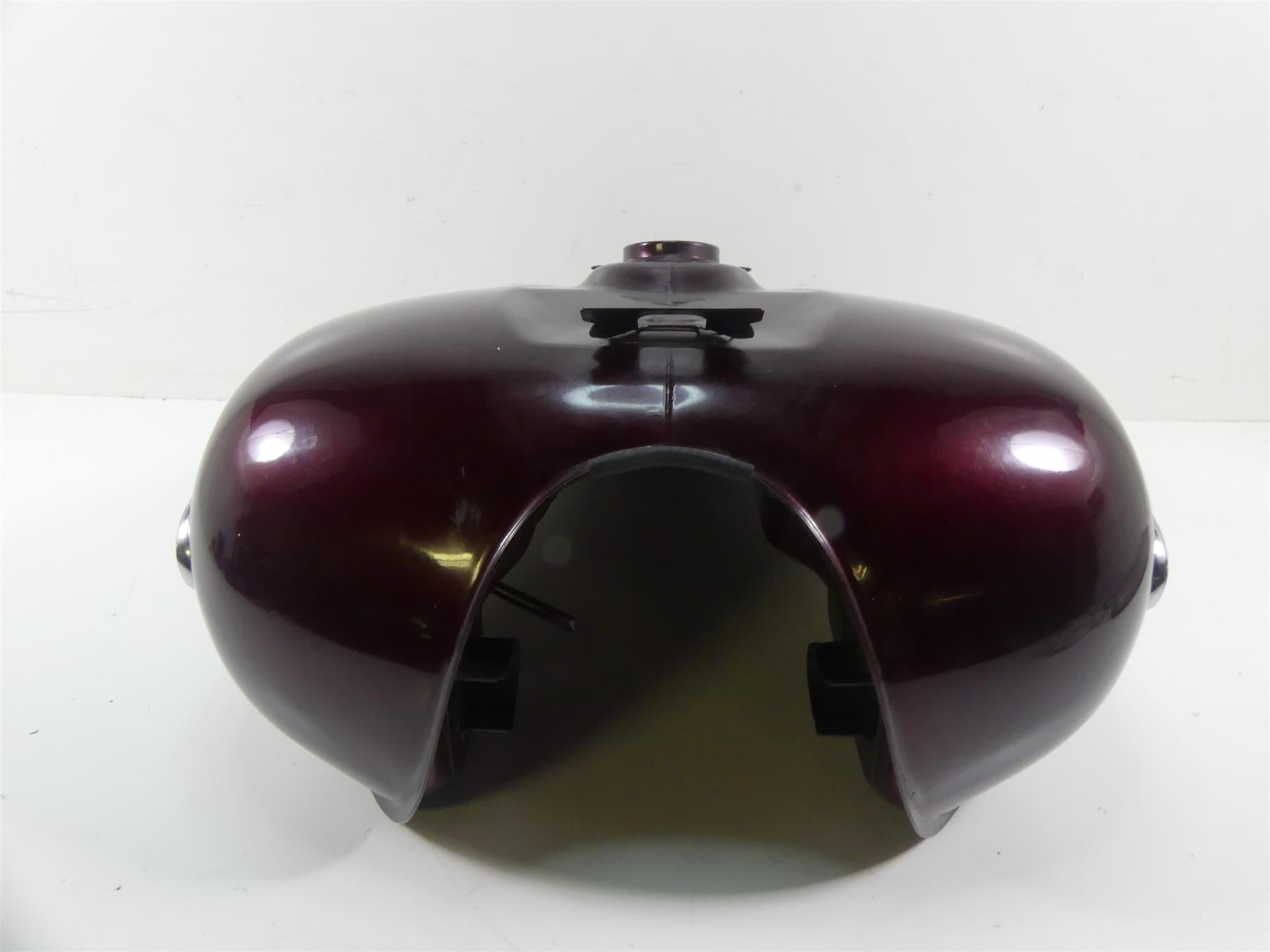 2009 Honda VTX1300 Touring Red Fuel Gas Petrol Tank - Read 17520-MEA-A50ZJ {{ shop.shopifyCountryName }} - Mototech271