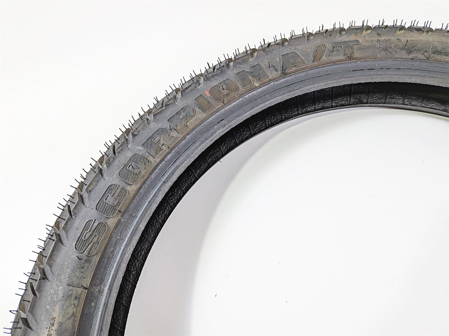 Used Front Motorcycle Tire Pirelli MT90 Scorpio 90/90-21 35560 {{ shop.shopifyCountryName }} - Mototech271
