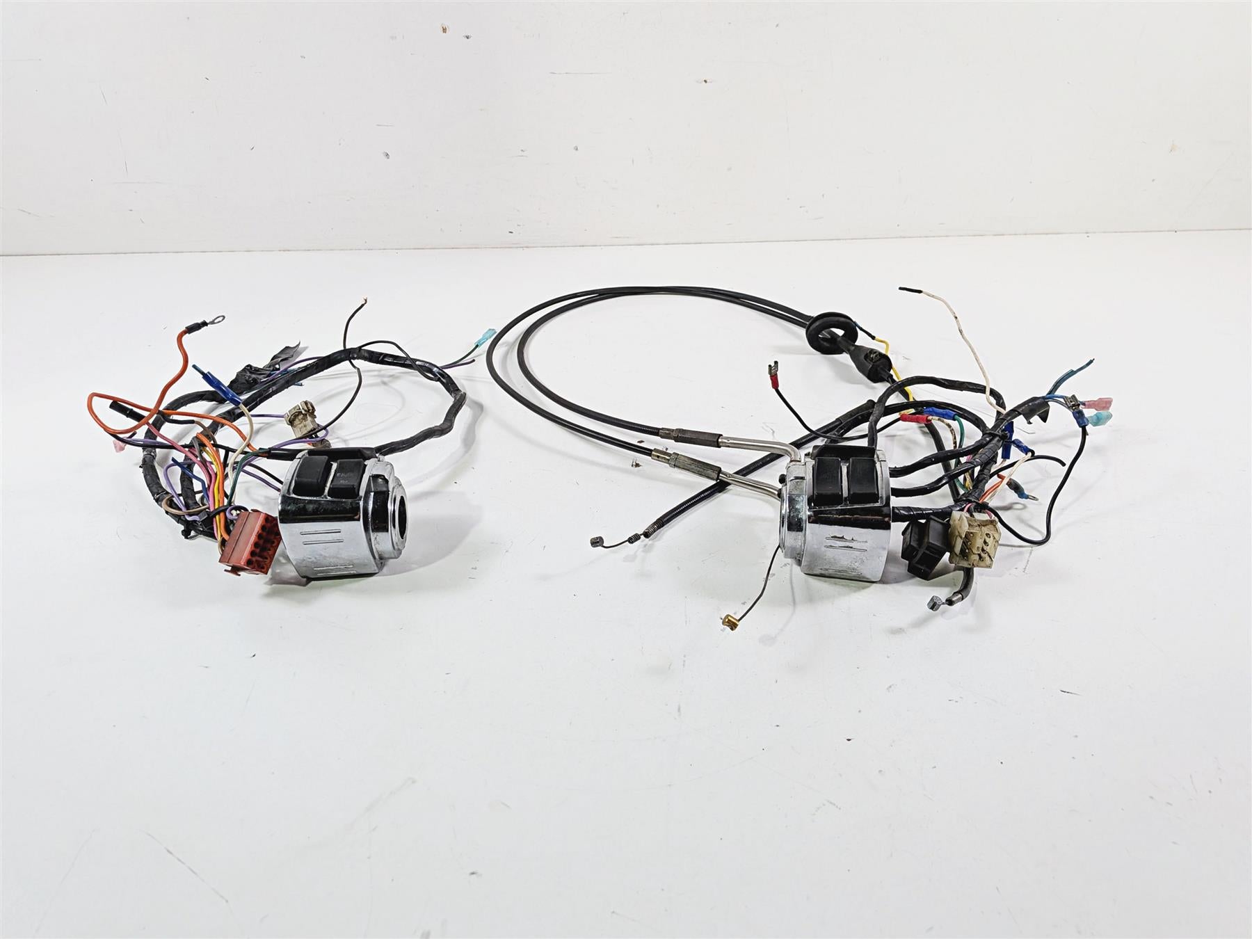 1993 Harley Touring FLHTCU Electra Glide Left Right Hand Control Switch PARTS {{ shop.shopifyCountryName }} - Mototech271