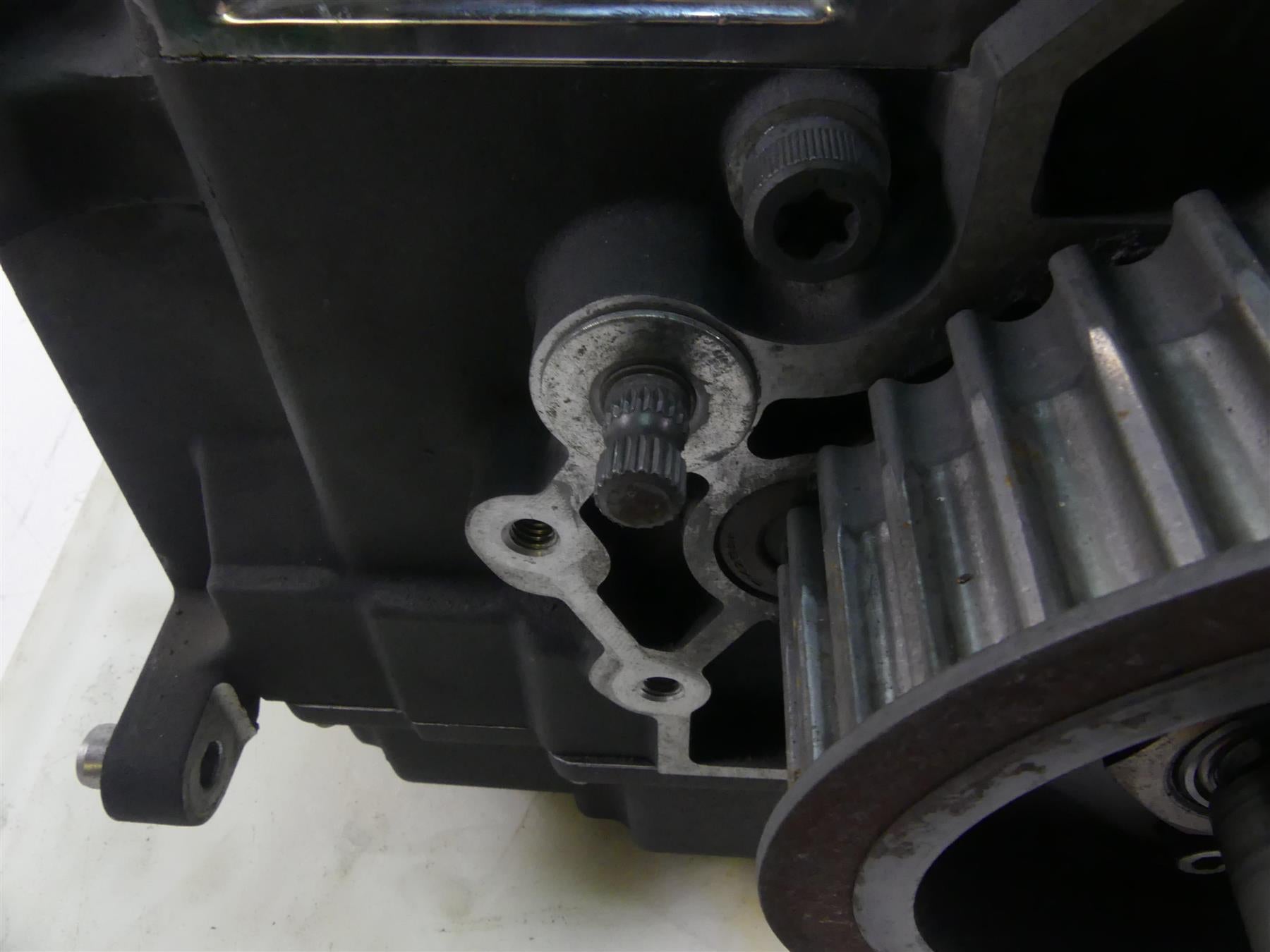 2004 Harley FXDWGI Dyna Wide Glide Transmission 5 Speed Gear Box 33038-04 {{ shop.shopifyCountryName }} - Mototech271