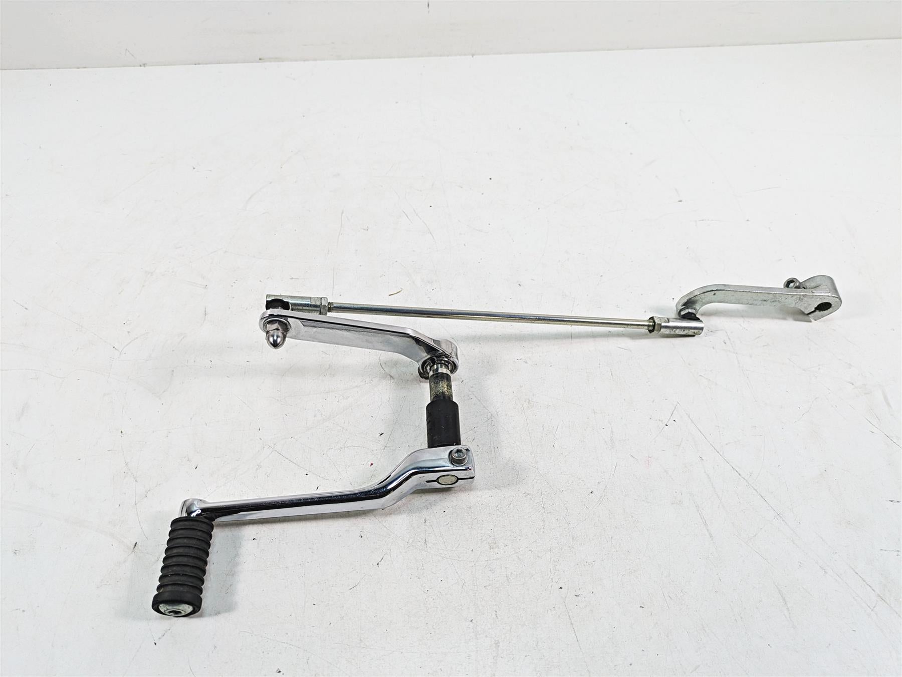 2020 Harley Touring FLHX Street Glide Gear Shifter Shift Lever + Links 33895-82E {{ shop.shopifyCountryName }} - Mototech271