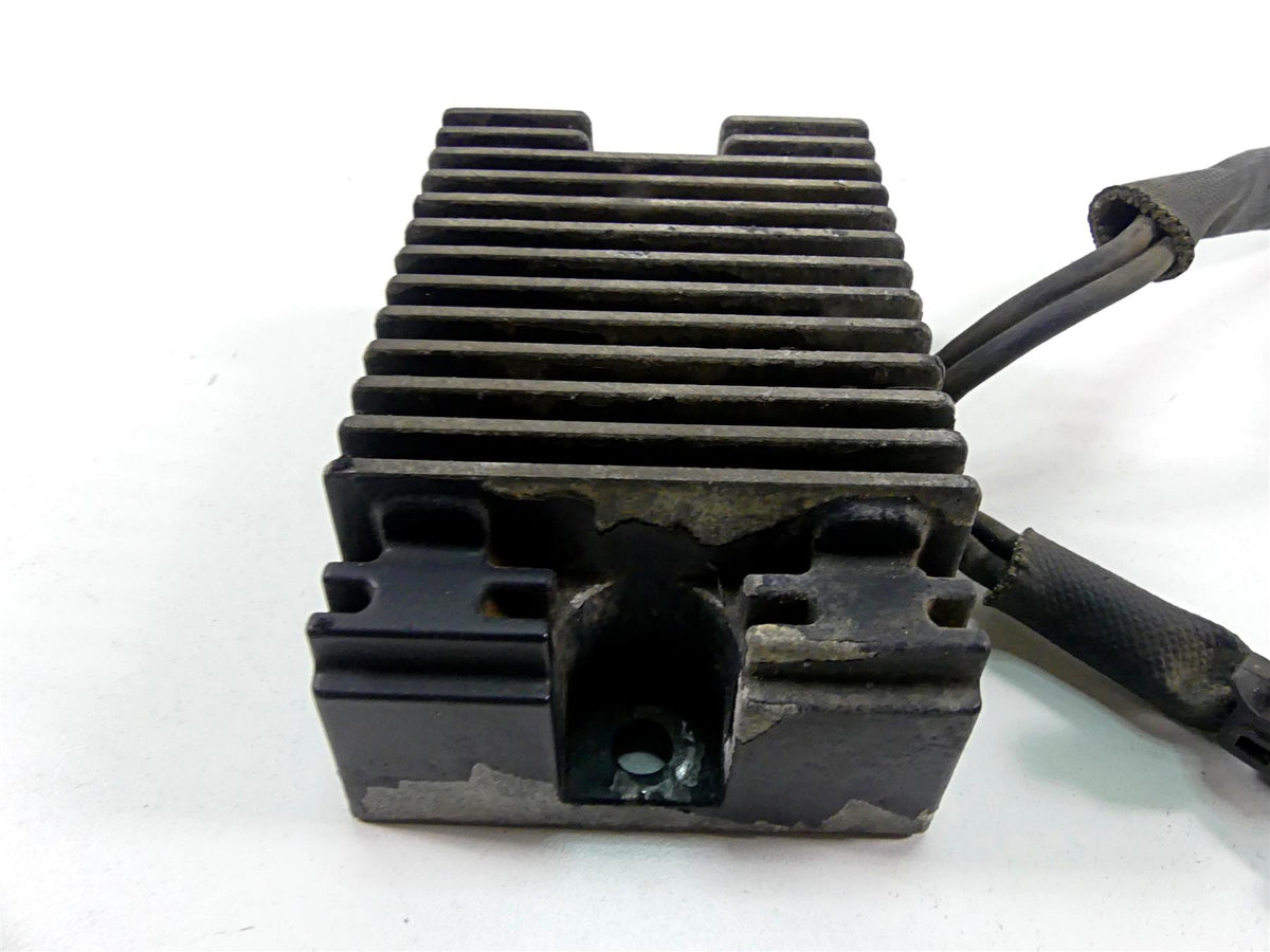 2009 Harley XR1200 Sportster Rectifier Voltage Regulator 74711-08 {{ shop.shopifyCountryName }} - Mototech271