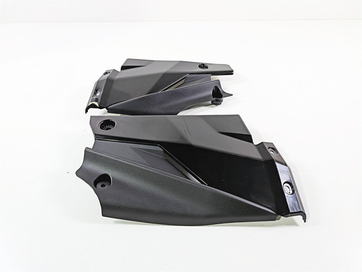 2011 Ducati Streetfighter 1098 S Radiator Cover Fairing Set 48022801A 48022811A {{ shop.shopifyCountryName }} - Mototech271