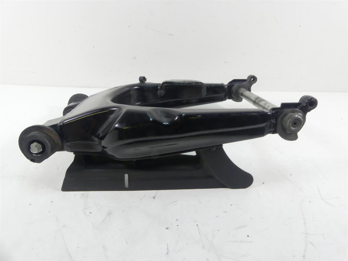 2011 Harley Touring FLTRX Road Glide Rear Swingarm Swing Arm + Axle 45470-09 {{ shop.shopifyCountryName }} - Mototech271