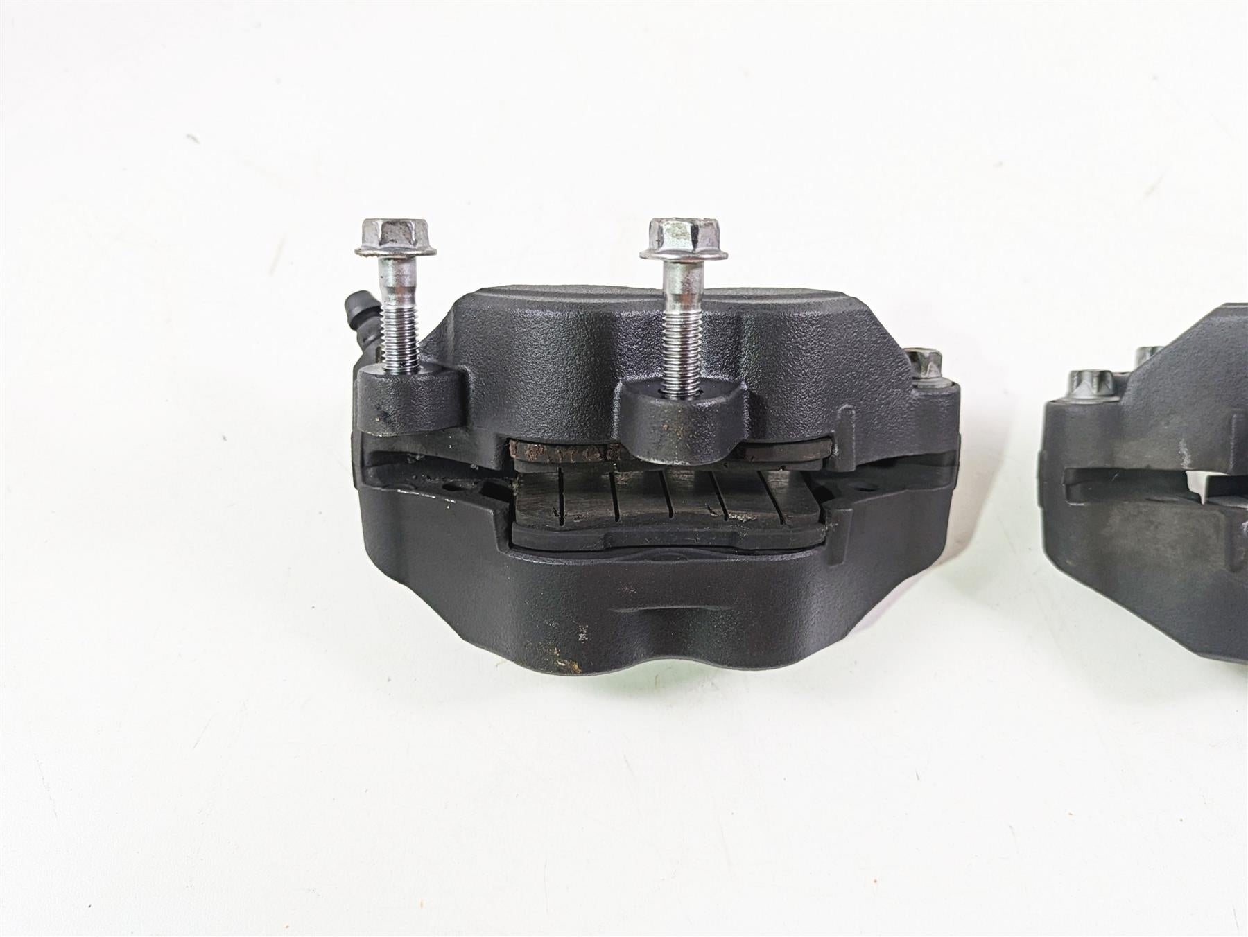 2020 Kawasaki Z900 ZR900 Nissin Front Brake Caliper Set 43080-0130-DJ {{ shop.shopifyCountryName }} - Mototech271