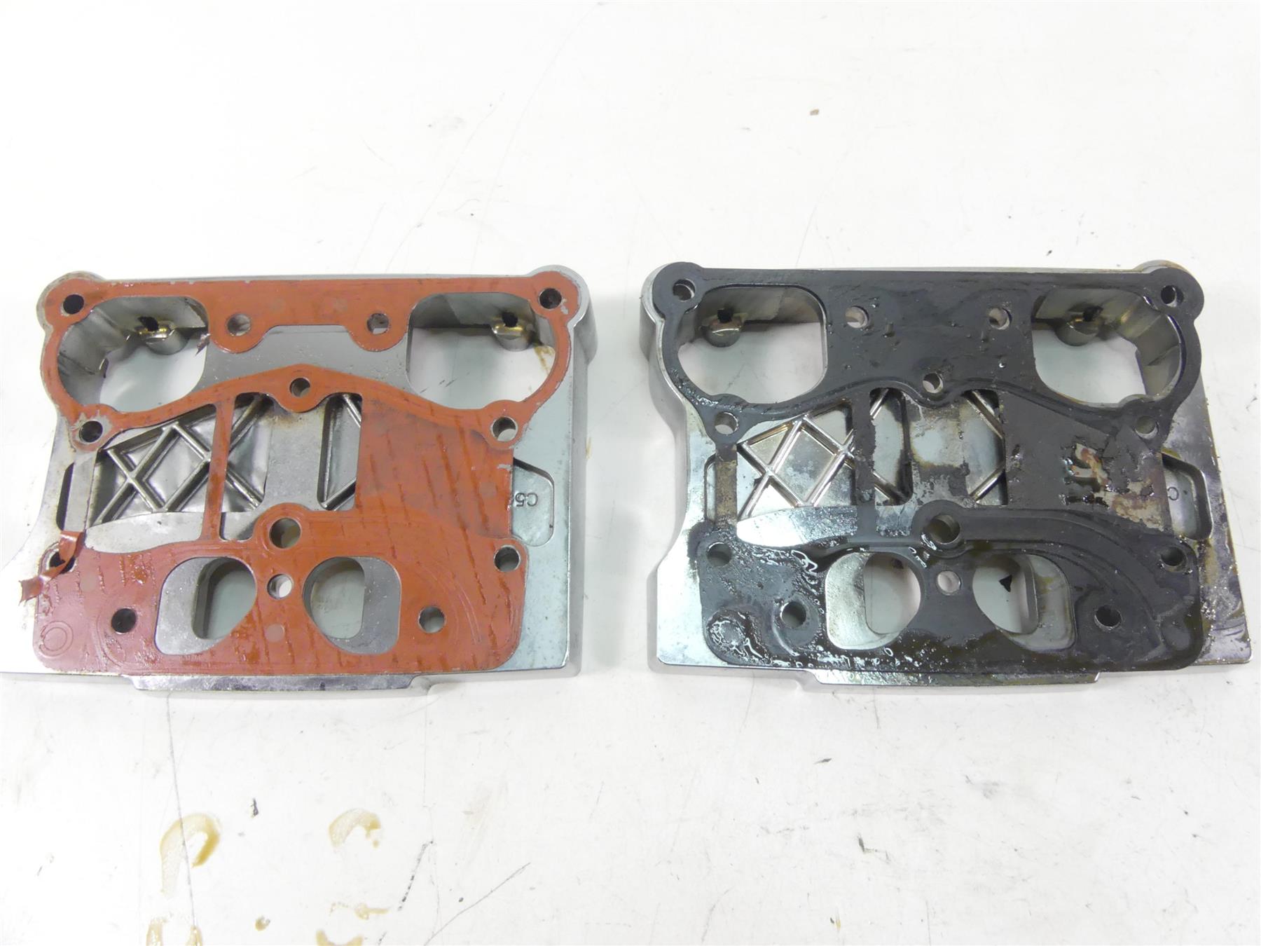 2002 Harley Softail FXSTDI Deuce Chrome Rocker Arm Box Cover Set 17543-99 {{ shop.shopifyCountryName }} - Mototech271