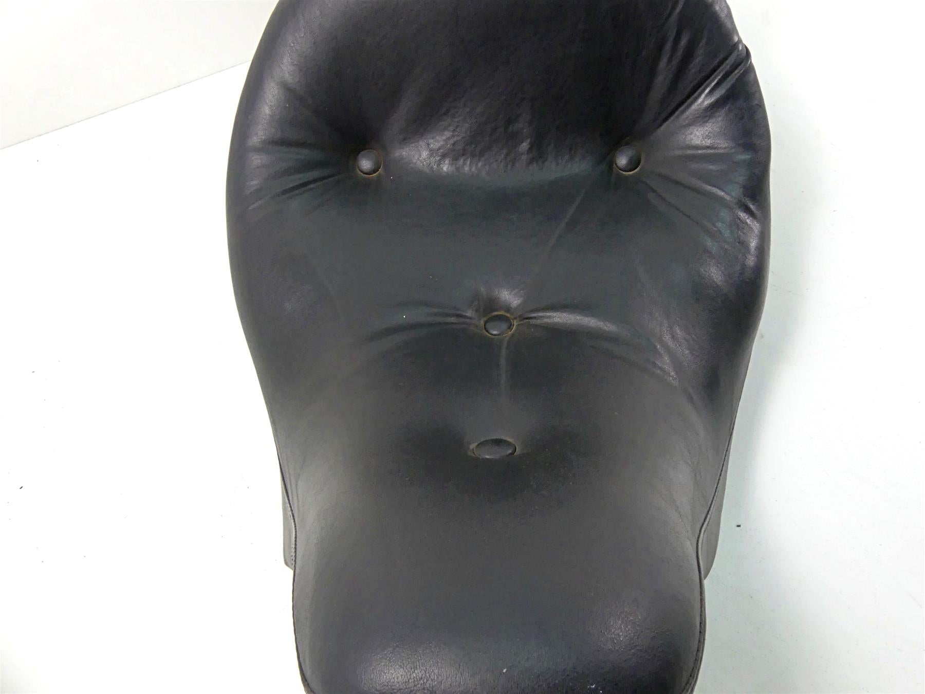 2003 Harley Touring FLHTCI E-Glide 100TH Standard Seat Saddle - Read 52164-97E {{ shop.shopifyCountryName }} - Mototech271