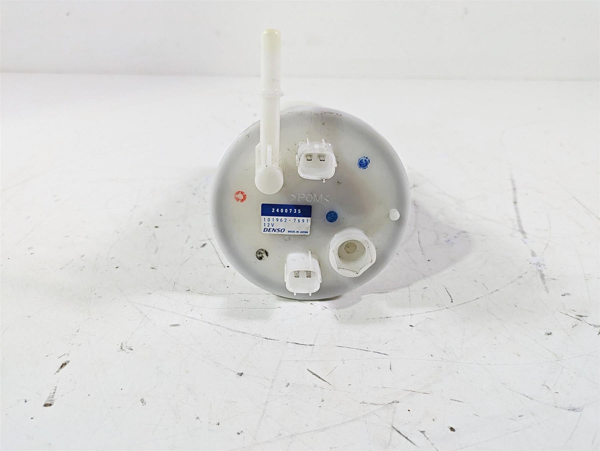 2020 Triumph Daytona 765 Moto2 Denso Fuel Gas Petrol Pump - Tested T2400735 {{ shop.shopifyCountryName }} - Mototech271