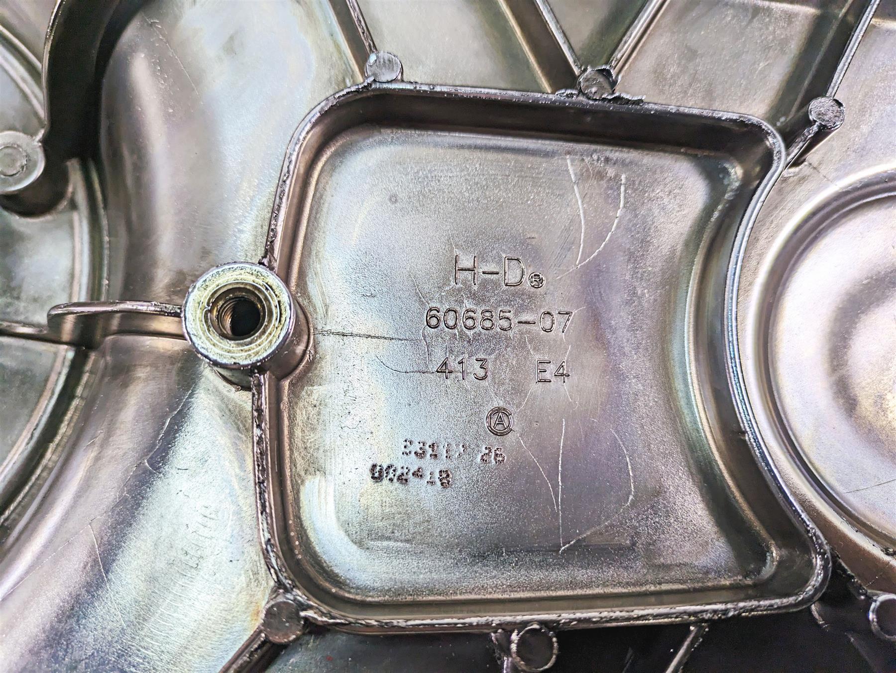 2011 Harley Touring FLTRU Road Glide Outer Primary Drive Clutch Cover 60685-07 {{ shop.shopifyCountryName }} - Mototech271