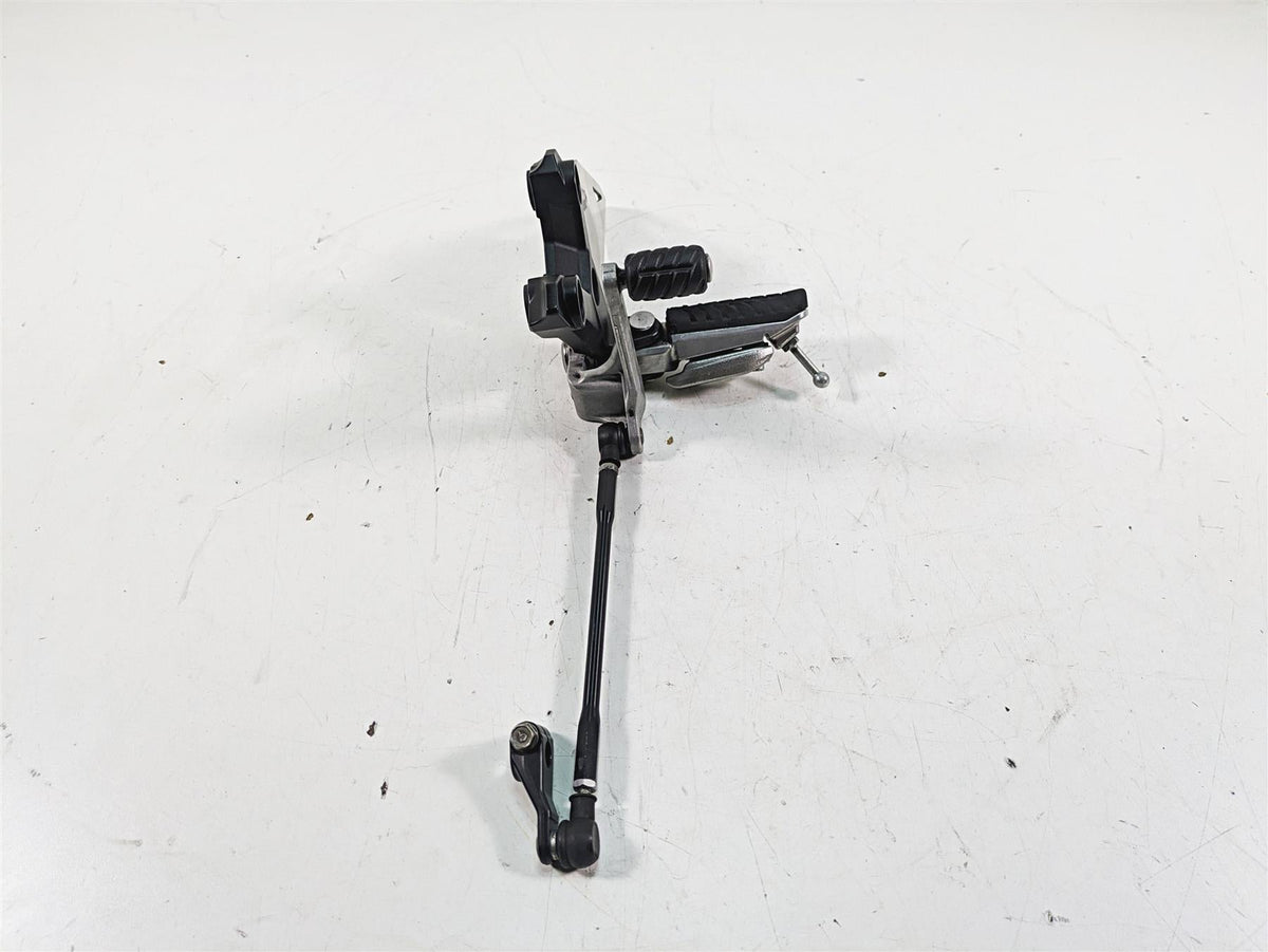 2018 Kawasaki ZX1002 Ninja H2 SX Left Front Footpeg & Shifter Set 35063-1418-46R {{ shop.shopifyCountryName }} - Mototech271