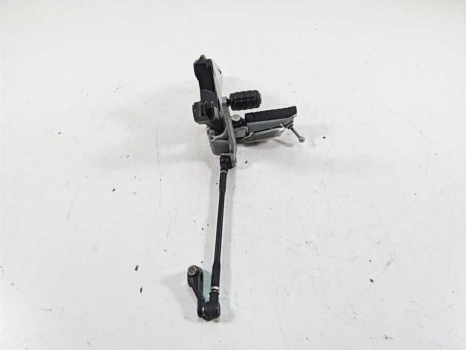 2018 Kawasaki ZX1002 Ninja H2 SX Left Front Footpeg & Shifter Set 35063-1418-46R {{ shop.shopifyCountryName }} - Mototech271