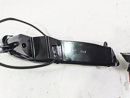 2018 Indian Chieftain Limited Front Blinker Turn Signal Set R 2412456 L 2412455 {{ shop.shopifyCountryName }} - Mototech271