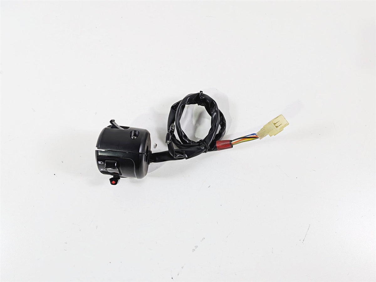2021 Indian Scout 1200 Left Hand Control Switch Light Blinker Horn 4014449 {{ shop.shopifyCountryName }} - Mototech271