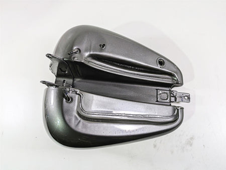 2009 Harley FLSTSB Cross Bones Fuel Gas Petrol Tank - Read 61000800 {{ shop.shopifyCountryName }} - Mototech271