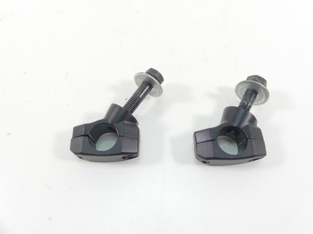 2015 Victory Cross Country Tour Handlebar Holder Riser Set 5139570 {{ shop.shopifyCountryName }} - Mototech271