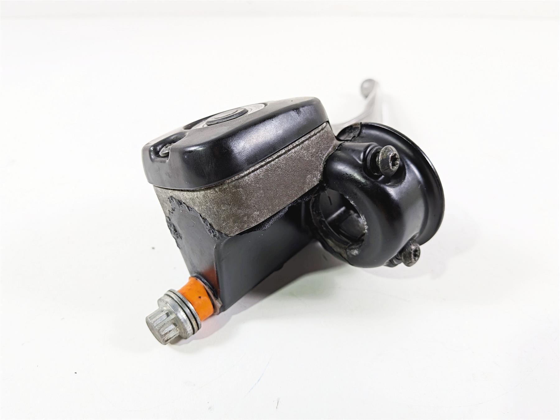 2012 Harley Softail FLSTF Fat Boy Front Brake Master Cylinder 9/16 45029-11D {{ shop.shopifyCountryName }} - Mototech271