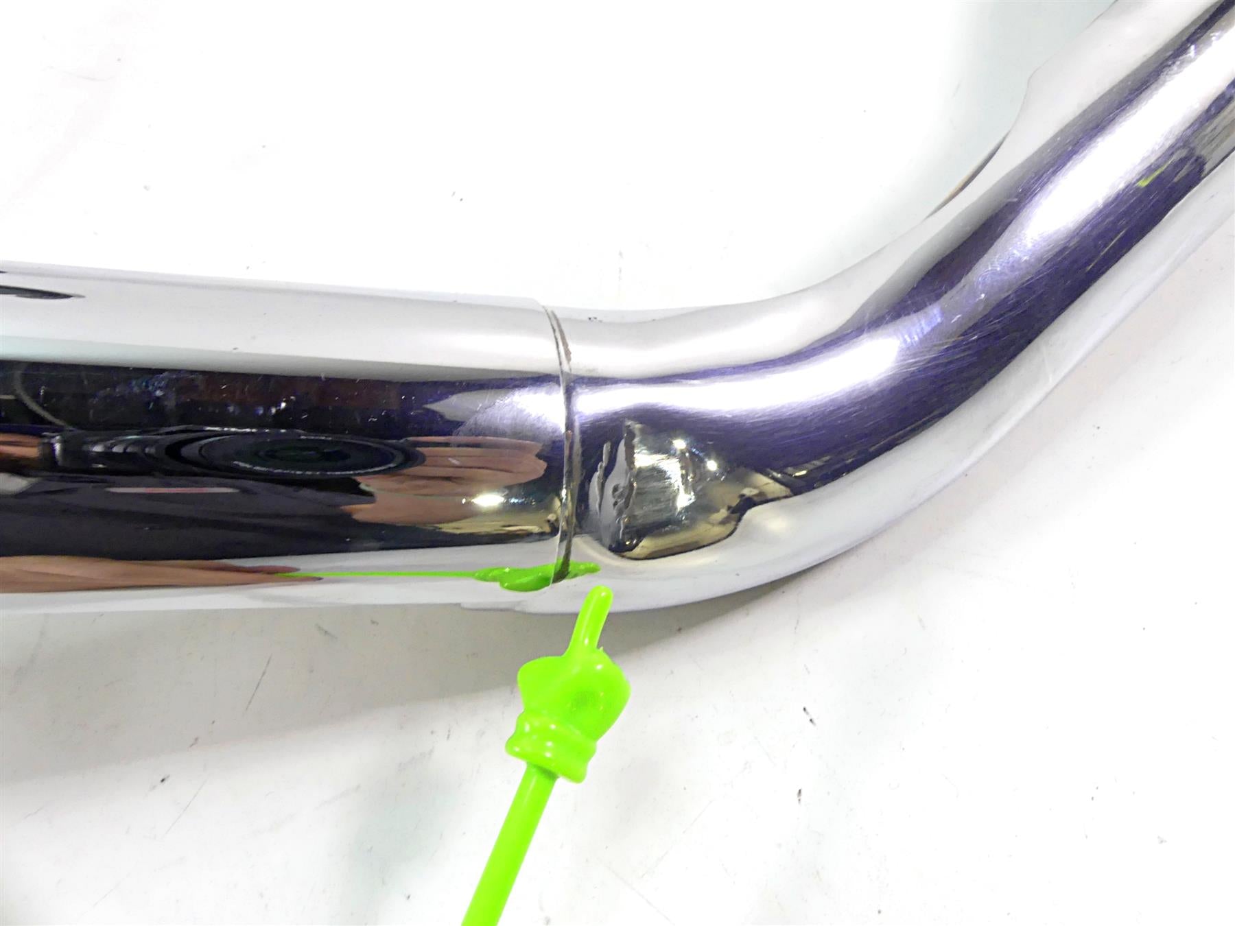 2007 Harley Touring FLHRSE CVO Road King Dented Exhaust Pipe Header 65627-07 {{ shop.shopifyCountryName }} - Mototech271