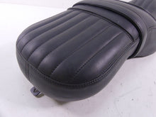 Load image into Gallery viewer, 2001 Harley Davidson Sportster XL883 La Rosa Design Dual Saddle Seat | Mototech271
