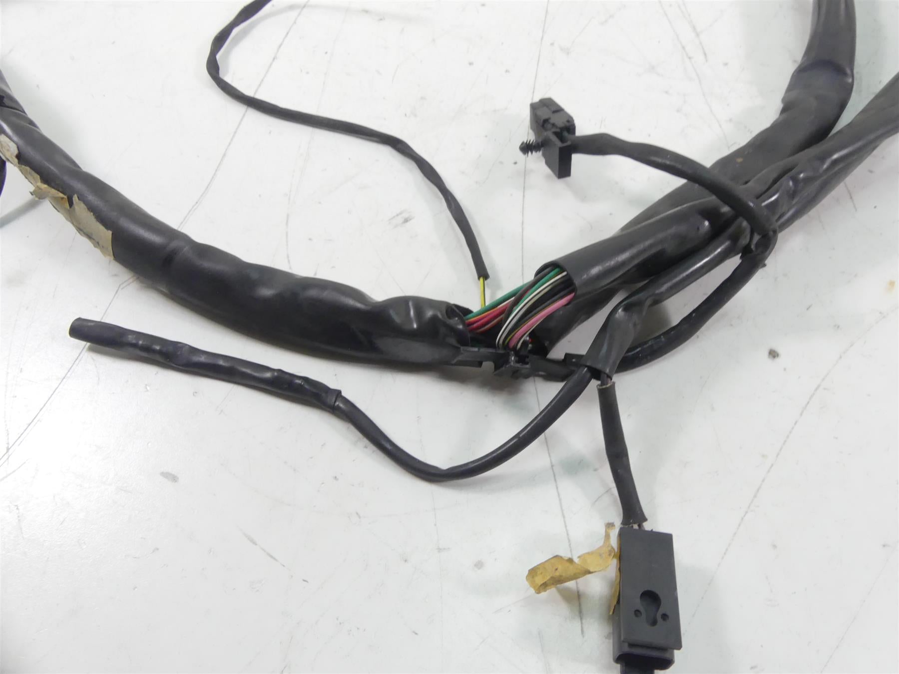1998 Harley Touring FLHTC Electra Glide Main Wiring Harness Loom 70985-98 {{ shop.shopifyCountryName }} - Mototech271