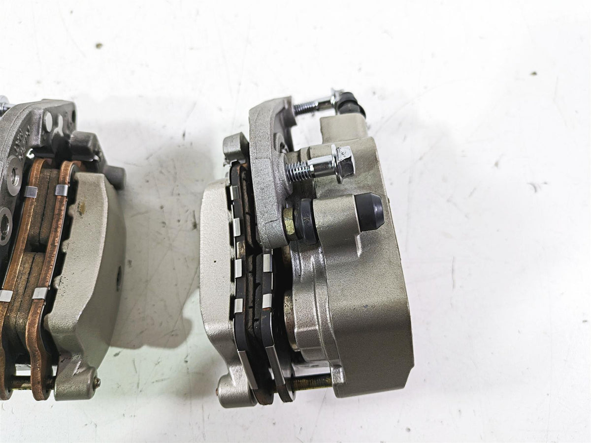 2002 Honda VTX1800 Retro Nissin Front Brake Caliper Set 45150-MCV-006 {{ shop.shopifyCountryName }} - Mototech271
