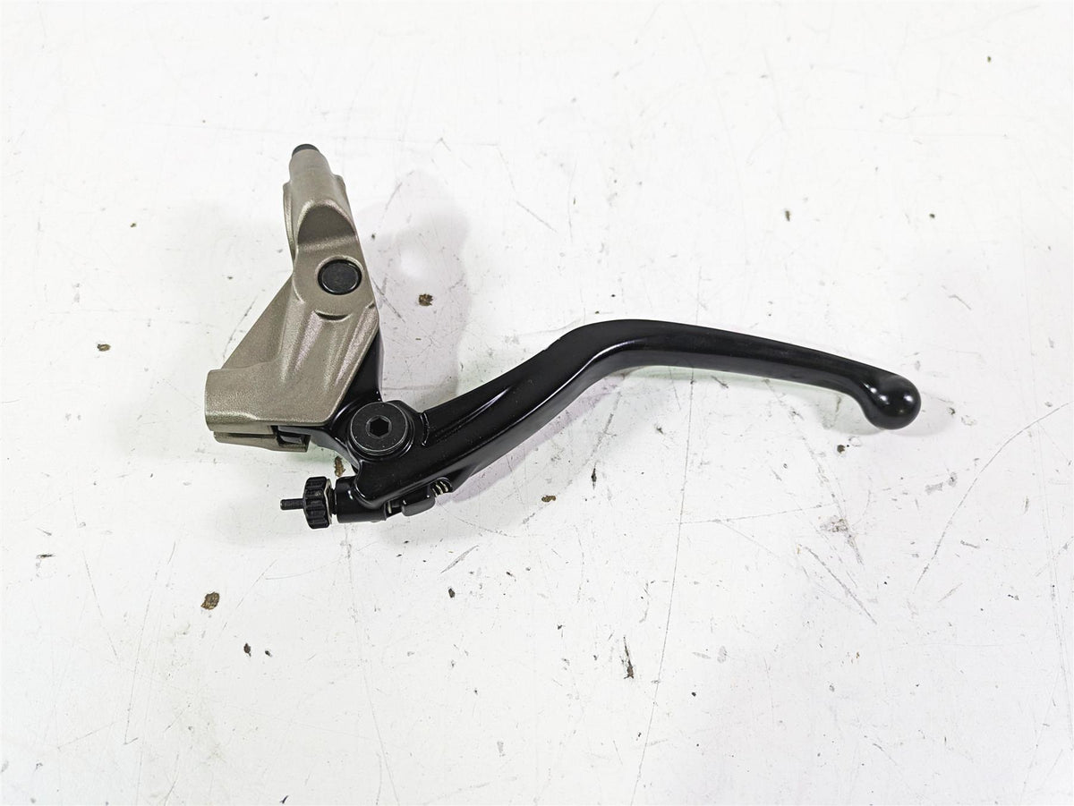 2023 Triumph Street Triple 765 RS Clutch Perch & Lever T2043061 {{ shop.shopifyCountryName }} - Mototech271