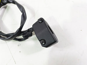 2024 Kawasaki ZX6R ZX636 Ninja Right Hand Control Switch 46091-0625 | Mototech271