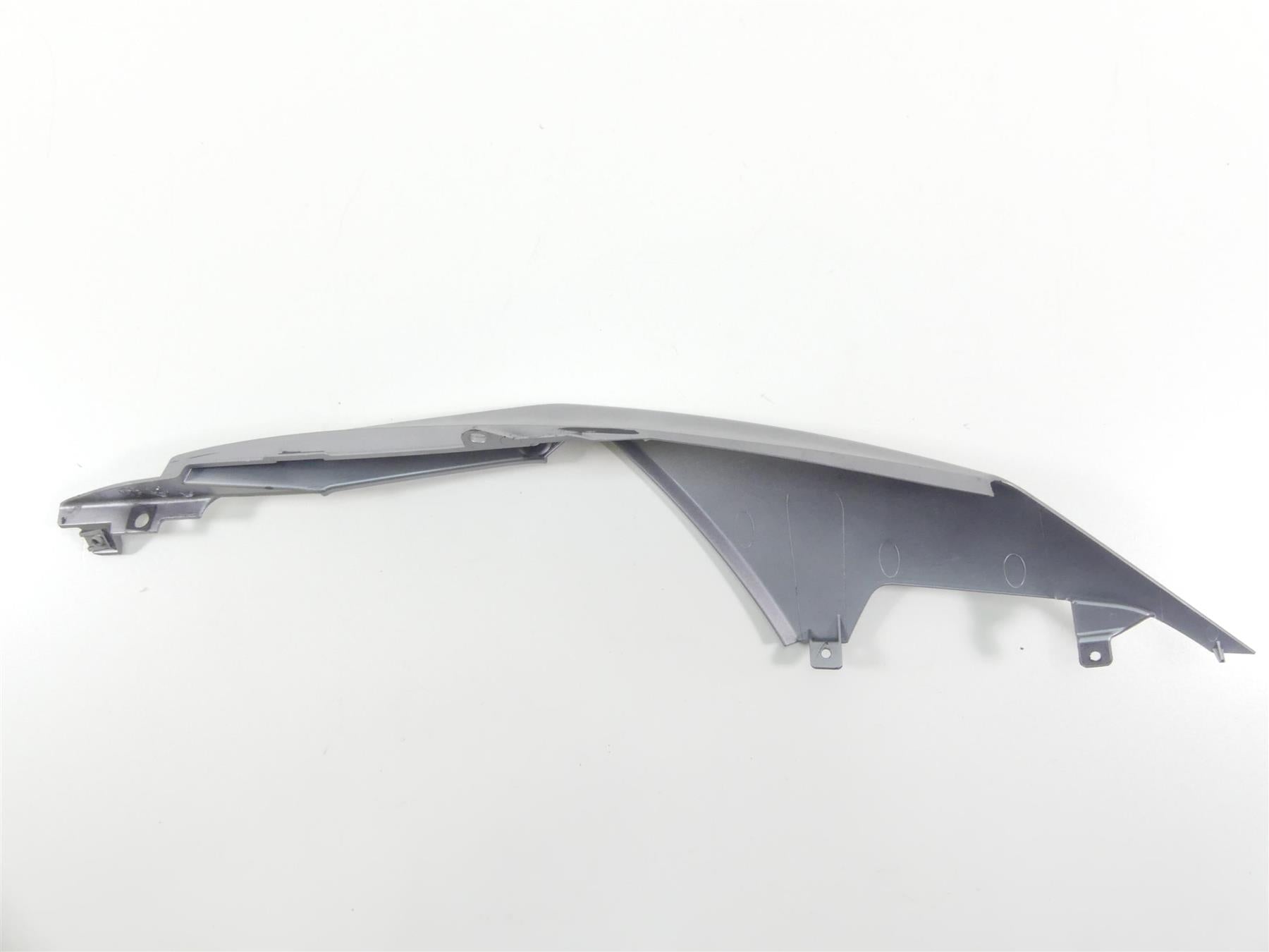 2021 Aprilia Tuono 660 Left Oem Tail Cover Fairing Cowl 2B006648 {{ shop.shopifyCountryName }} - Mototech271