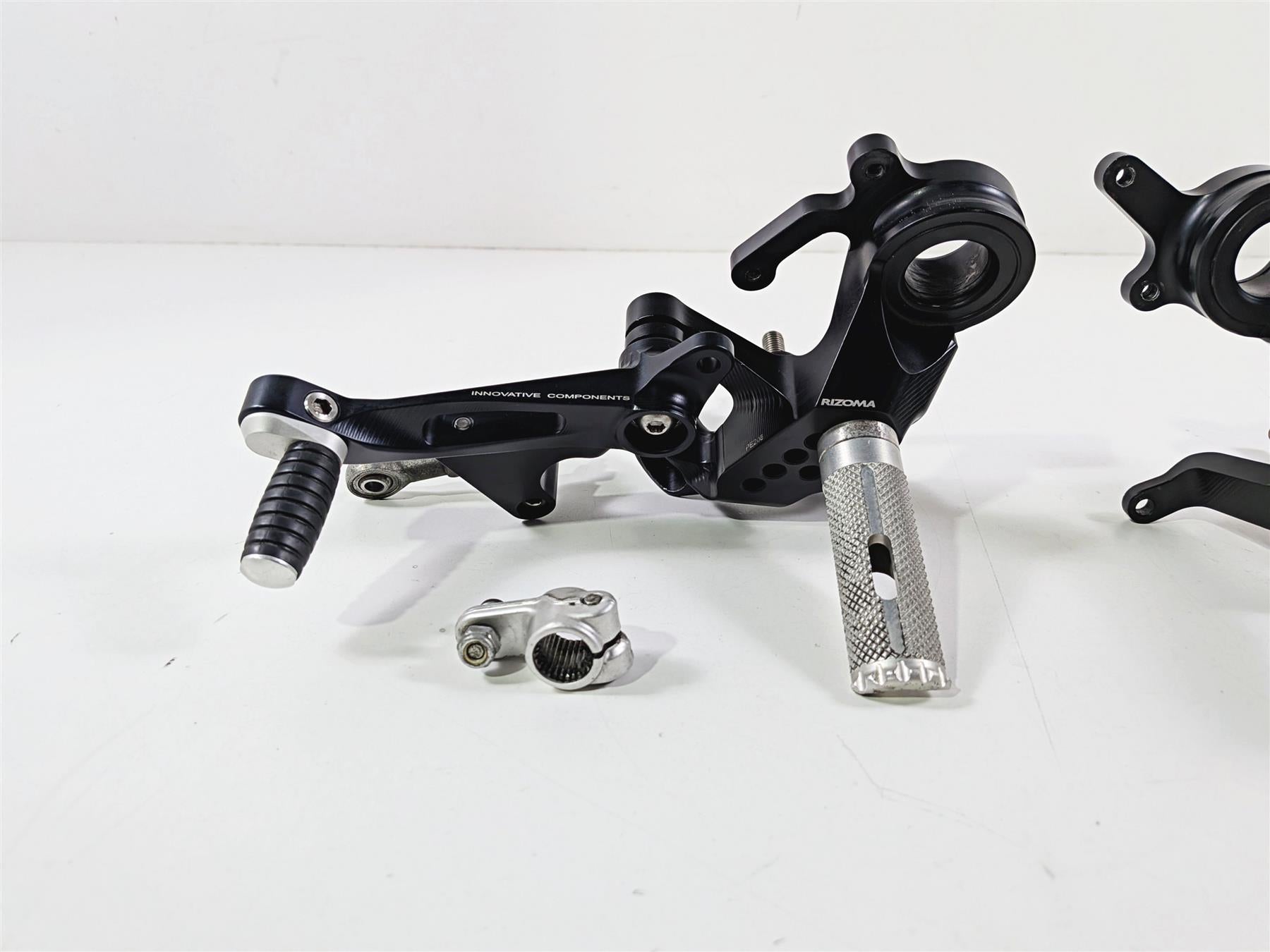 2008 Ducati Hypermotard 1100 S Rizoma Rearset Foot Peg & Pedal Set PE208-01-Mototech271