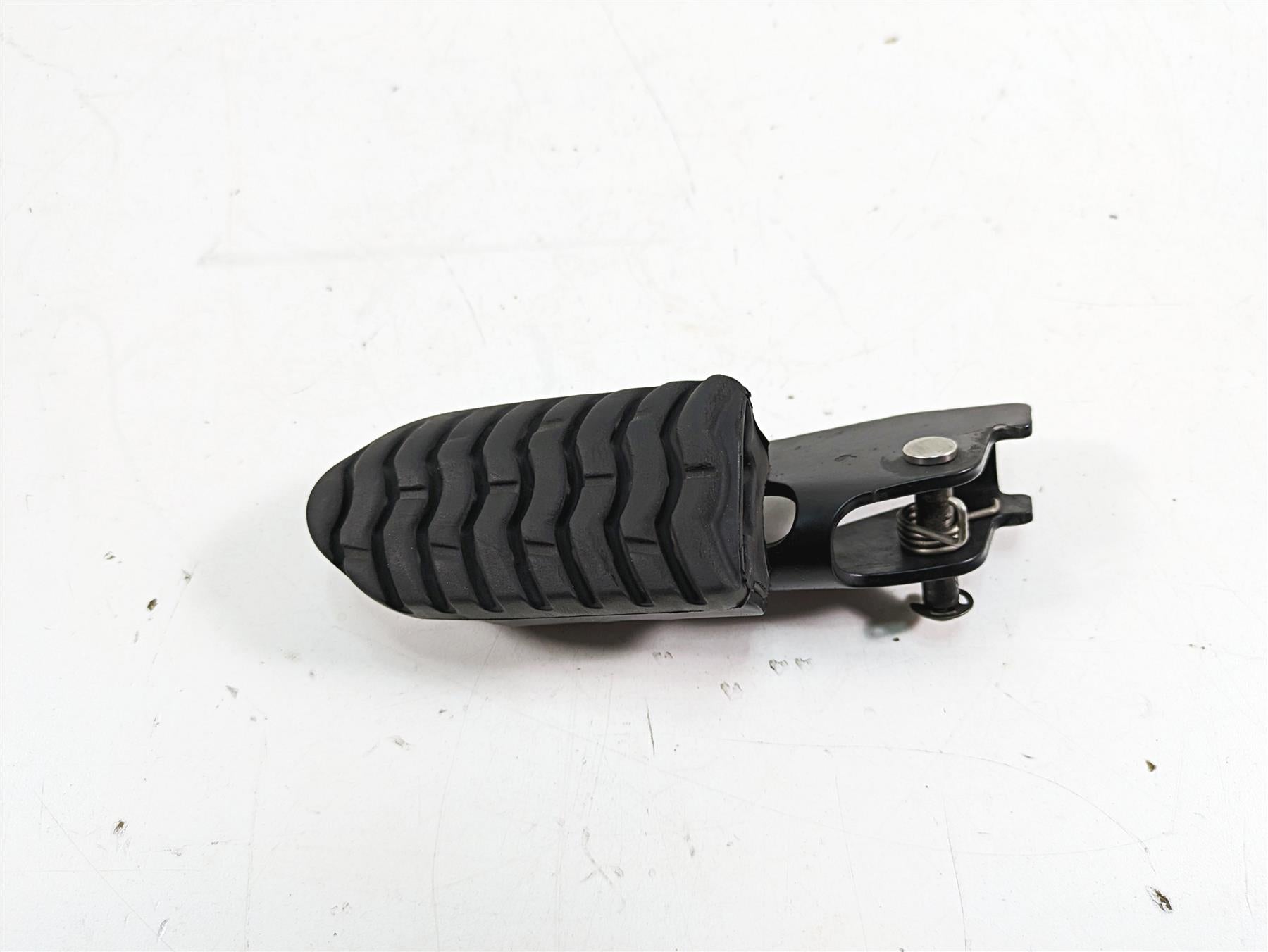 2012 Triumph Tiger 800XC ABS Left Rider Driver Foot Peg Footpeg T2085124 {{ shop.shopifyCountryName }} - Mototech271