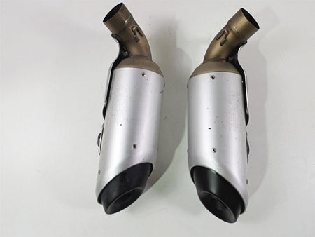 2022 Ducati Hypermotard 950 Exhaust Muffler Silencer Set 57314583A 57414583A {{ shop.shopifyCountryName }} - Mototech271