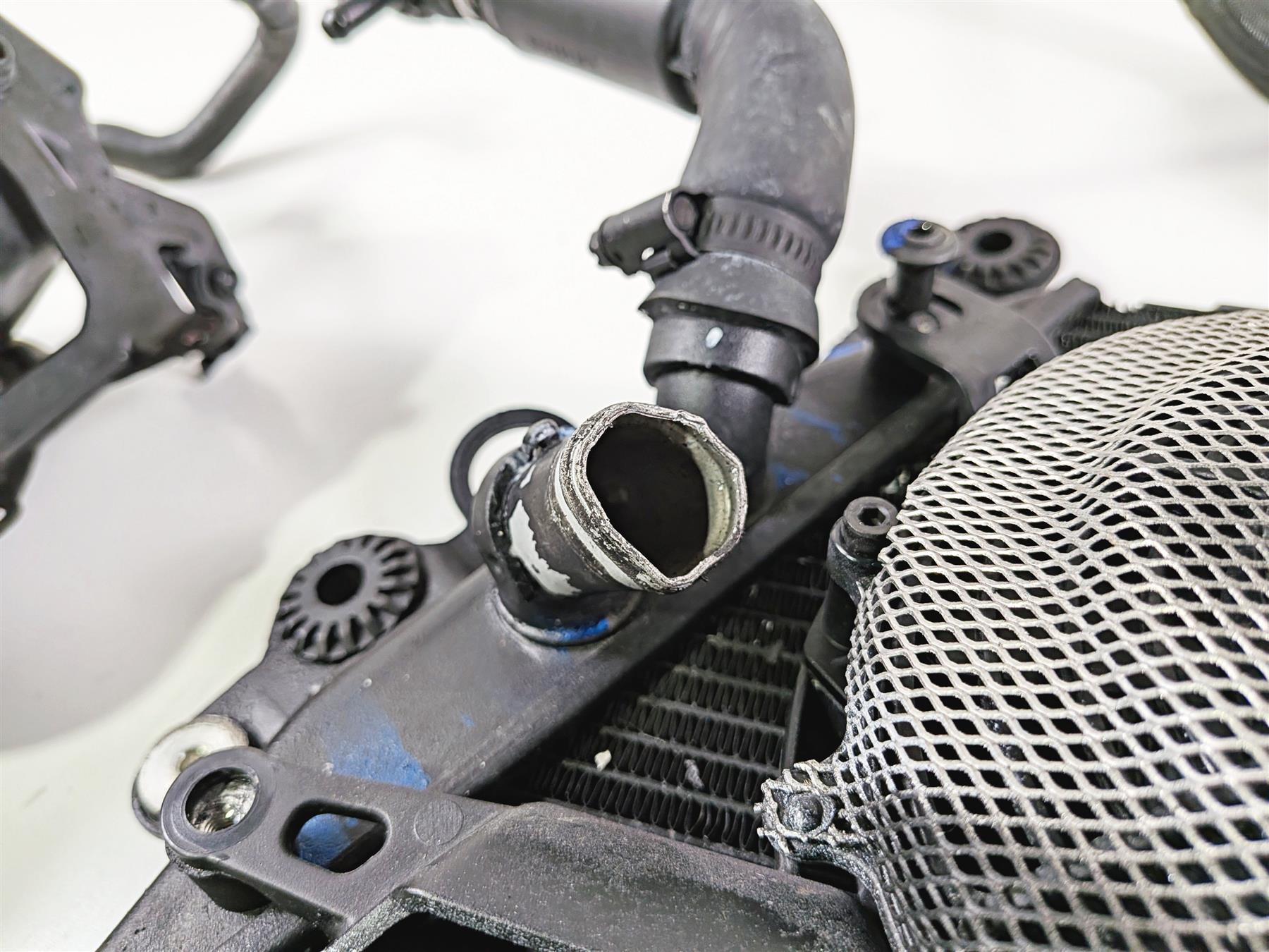 2015 Ducati Diavel Dark Right Coolant Radiator Fan Set 54840881B-Mototech271