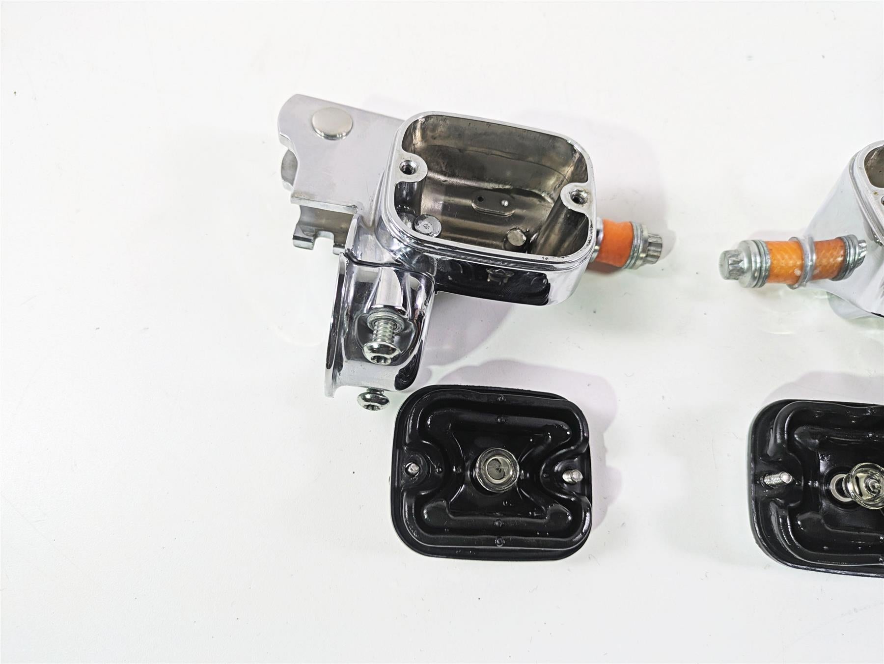 2007 Harley Touring FLHRSE CVO Road King Front Brake Clutch Master Set 41700740 {{ shop.shopifyCountryName }} - Mototech271