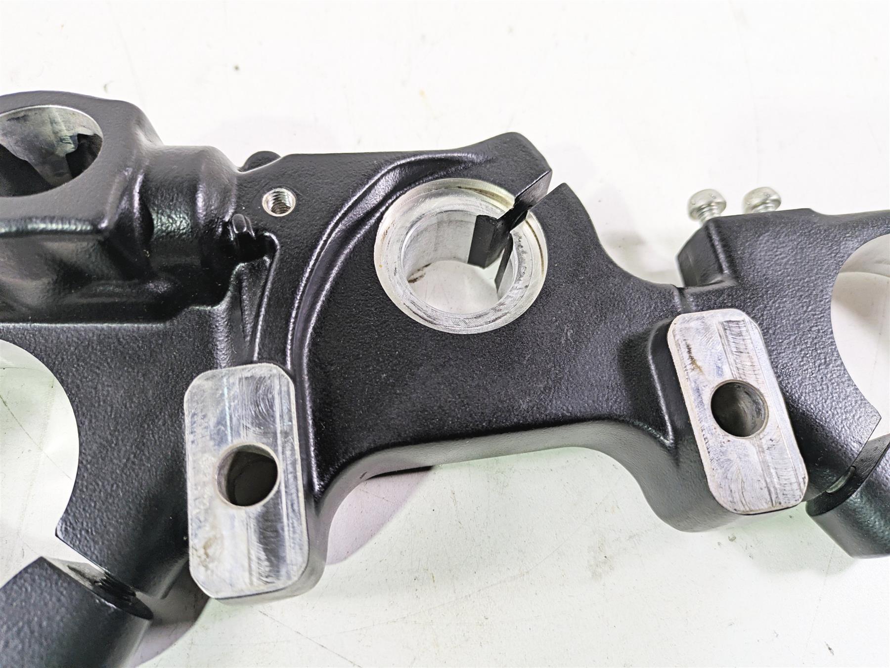 2022 Harley RA1250 S Pan America Upper Triple Tree Steering Clamp 45900242 {{ shop.shopifyCountryName }} - Mototech271