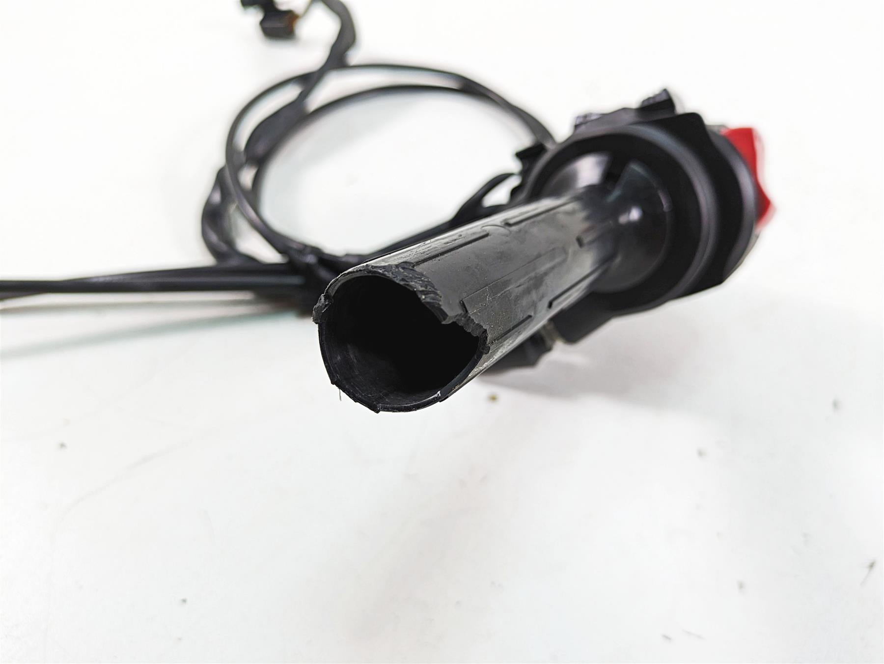 2009 Suzuki GSXR750 K9 Right Hand Throttle Control Switch - Read 37200-21H01 {{ shop.shopifyCountryName }} - Mototech271