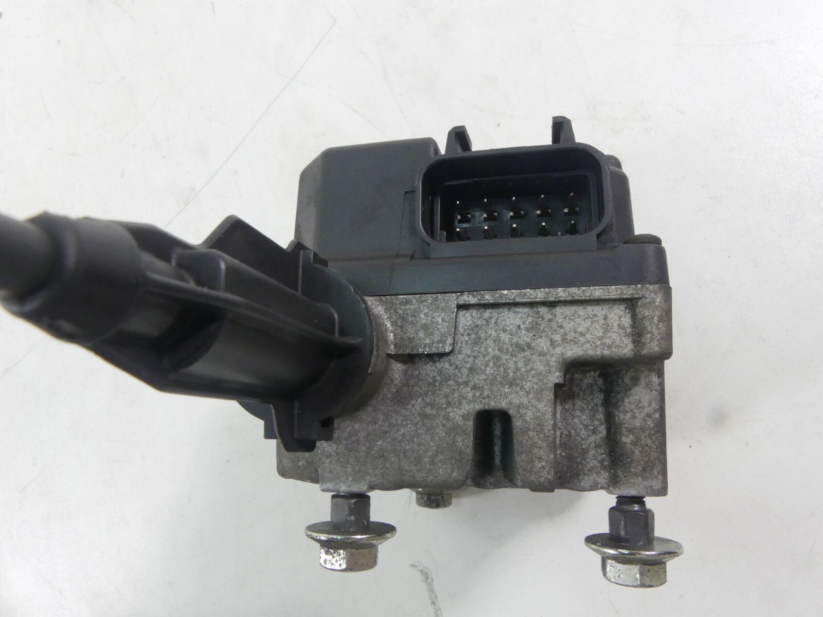 2006 Harley Touring FLHCU SE CVO Delphi Cruise Control Module Unit 70955-04 {{ shop.shopifyCountryName }} - Mototech271