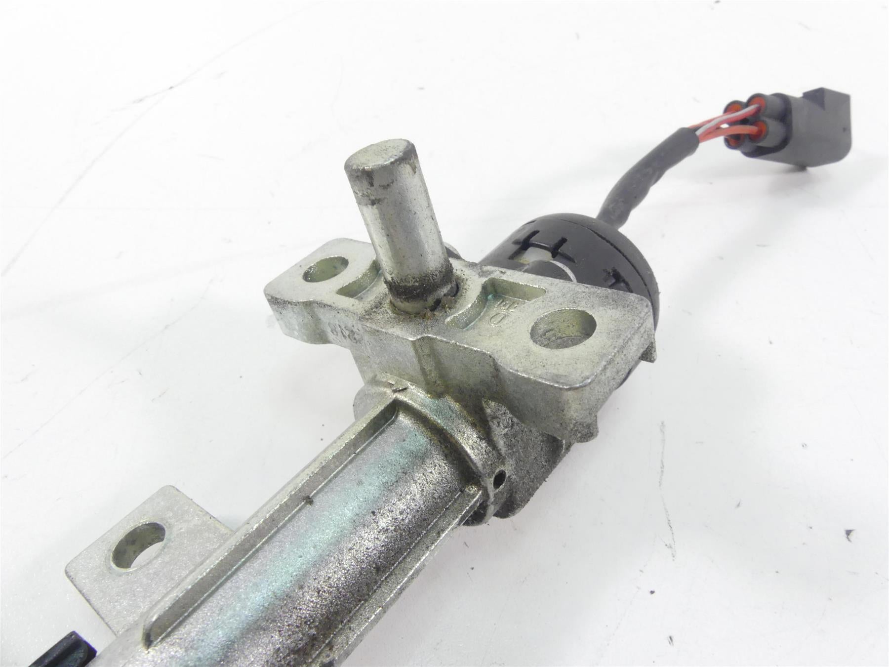 2007 Buell XB12 SS Lightning Ignition Switch Key Lock Tank Cap Set Y0724.1AD {{ shop.shopifyCountryName }} - Mototech271