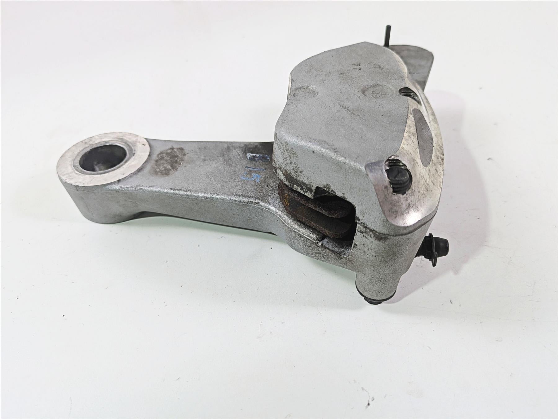 2007 Harley Touring FLHRSE CVO Road King Rear Brake Caliper 44595-07 {{ shop.shopifyCountryName }} - Mototech271