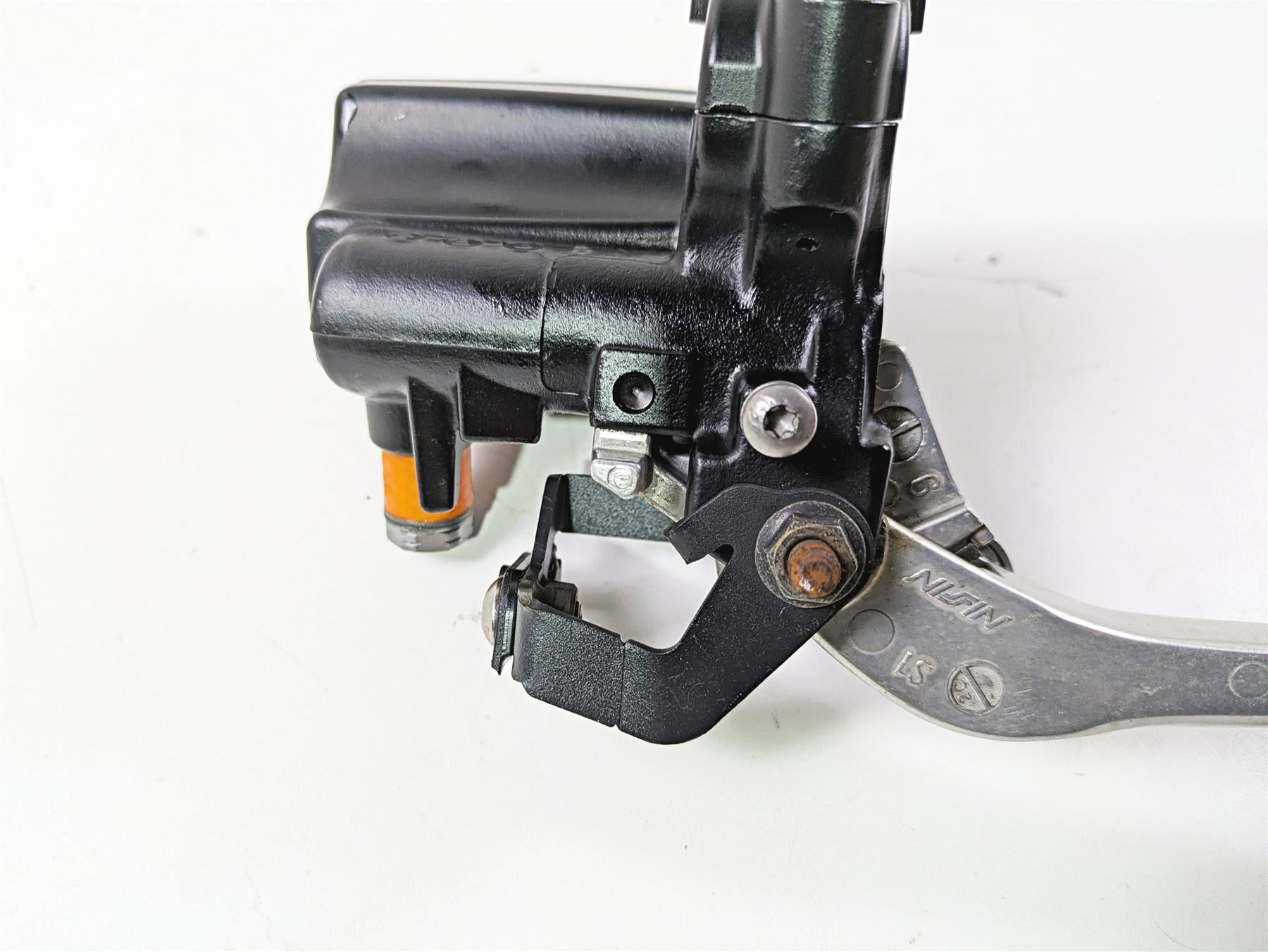 2013 Triumph Tiger 1215 Explorer Nissin Front Brake Master Cylinder 5/8 T2025830 {{ shop.shopifyCountryName }} - Mototech271