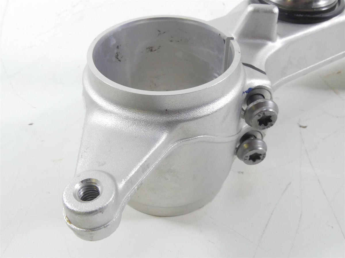 2020 BMW F850 GS K81 Rallye Lower Triple Tree Steering Clamp 59mm 31428565020 {{ shop.shopifyCountryName }} - Mototech271
