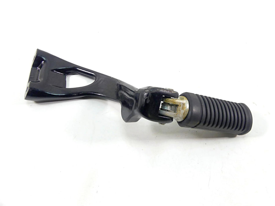2020 Harley Softail FXST Standard Right Footpeg Foot Peg & Mount 50500601 {{ shop.shopifyCountryName }} - Mototech271