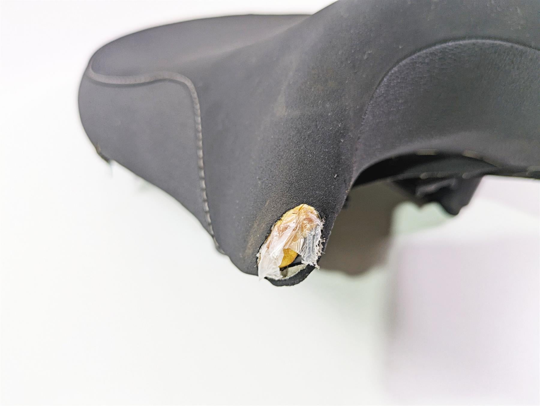 2022 Ducati Streetfighter V2 Front Rider Seat Saddle READ 595P7053A {{ shop.shopifyCountryName }} - Mototech271