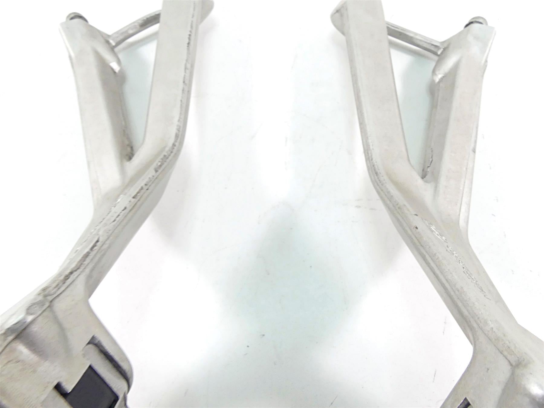 2008 Ducati 848 SBK Rear Passenger Footpeg Foot Peg Set 82411251A 82411241A {{ shop.shopifyCountryName }} - Mototech271